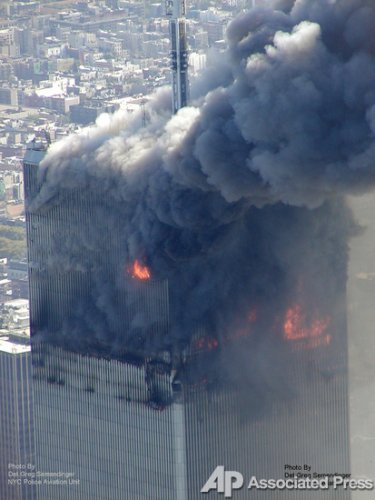Фото теракта с небес. Уникальные фото теракта 11 сентября