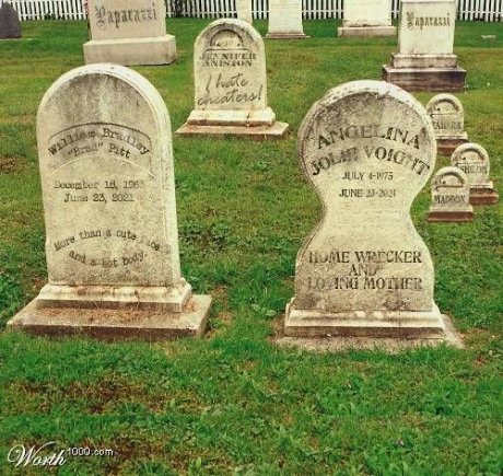 Немного о вечном! Прикольные фото надгробия и памятники! (19 фото)